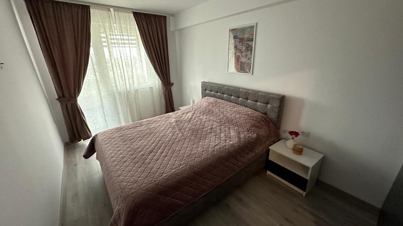 Apartament Lux Bacovia 2 Bacău Exterior photo